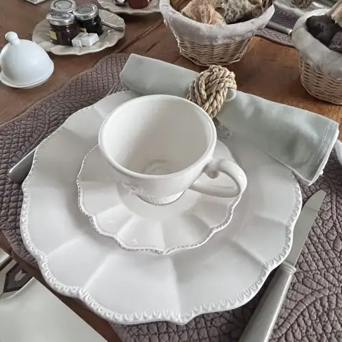 Petit-déjeuner inclus